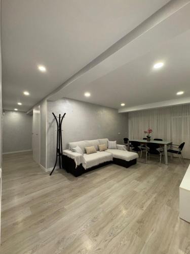 Torrejon de Ardoz Apartment | Apartment near downtown