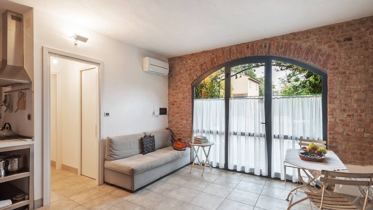 Stagno Lombardo Villa | Apartment near River Po and Cremona