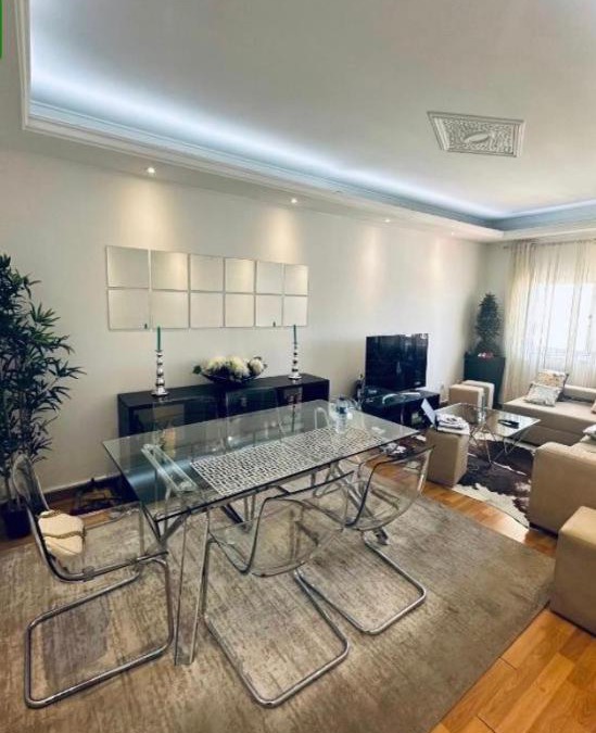 Santa Iria de Azoia House | Apartment near Parque das nações