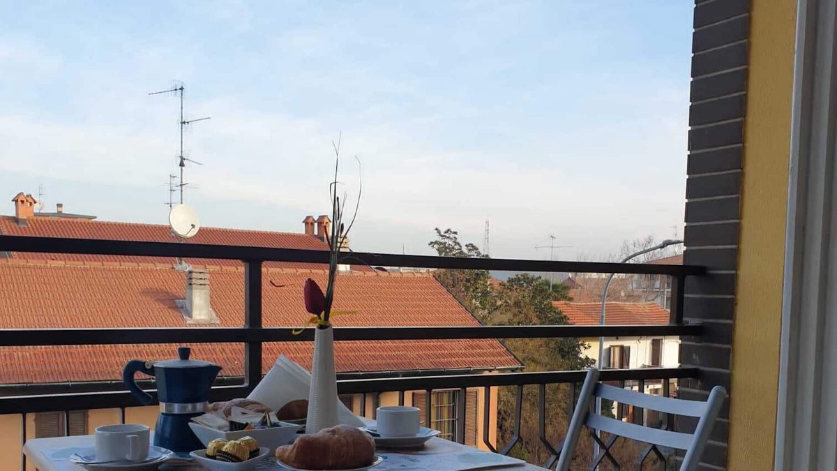 Baranzate Apartment | Apartment near Rho Fiera, MIND, Galeazzi and Sacco