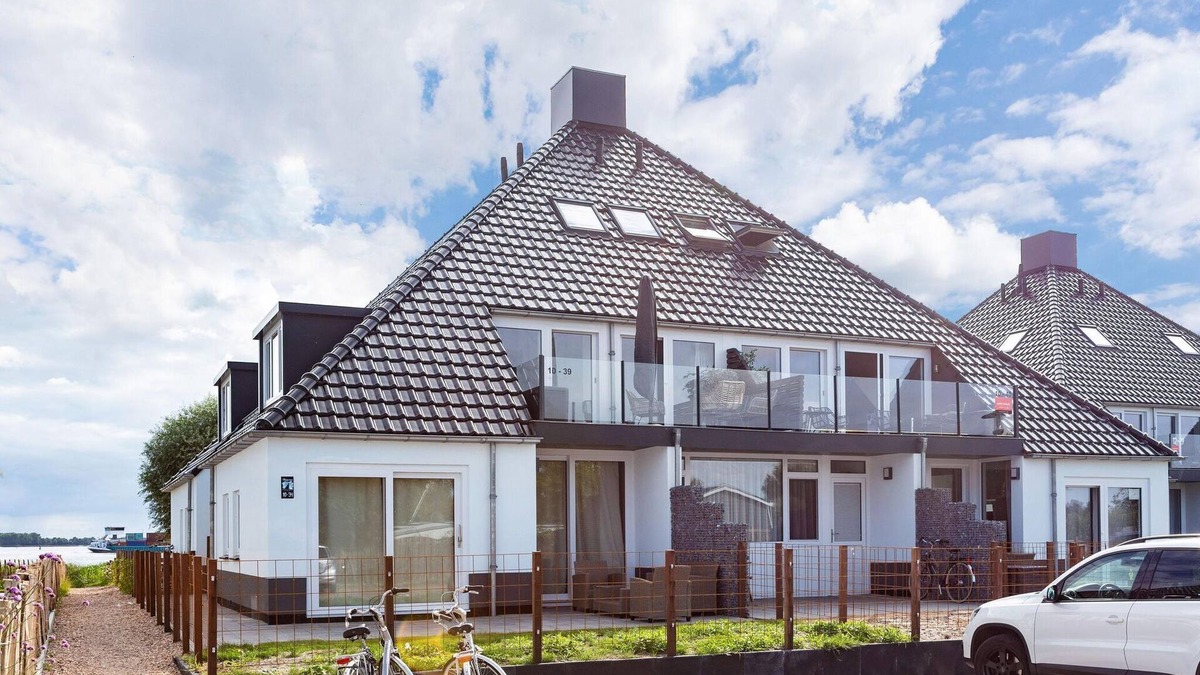 Offingawier Apartment | Apartment near Sneekermeer water sports