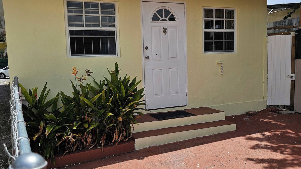 Bridgetown Apartment | Apartment near the Beach