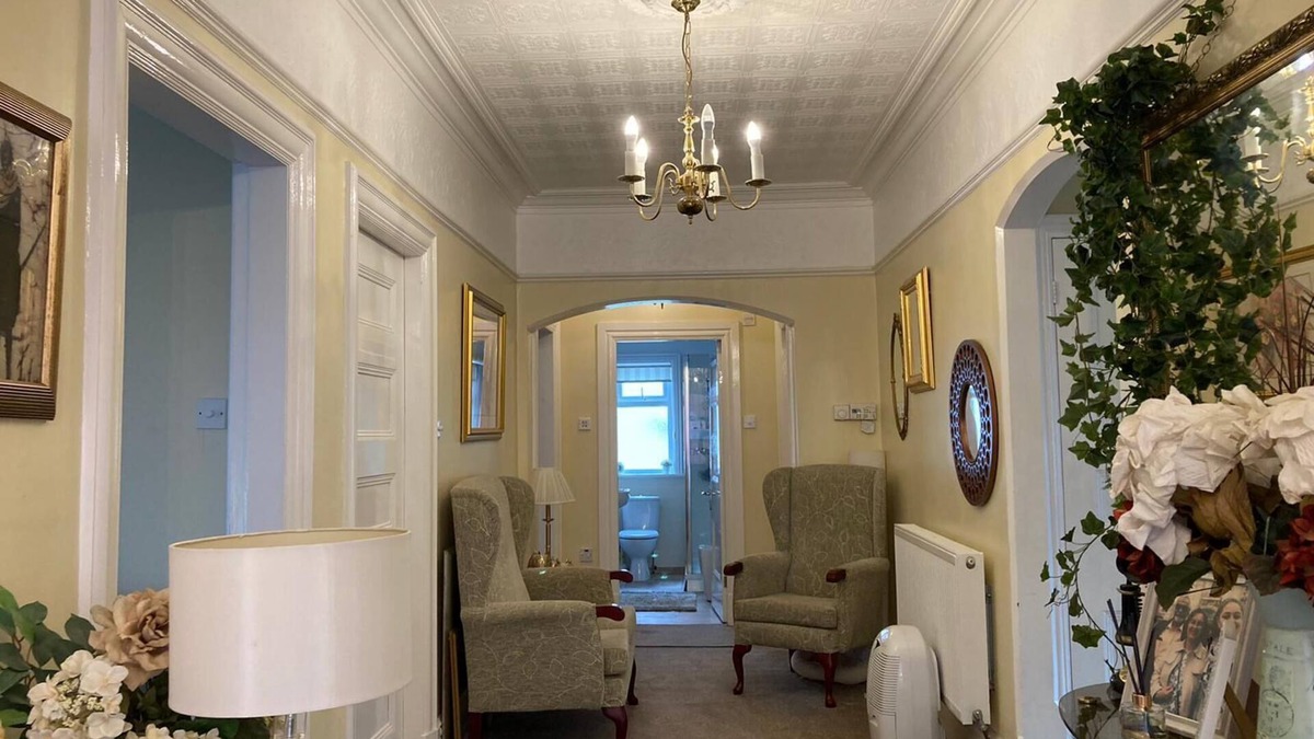Southport Apartment | Apartment near the lake and beach(1)