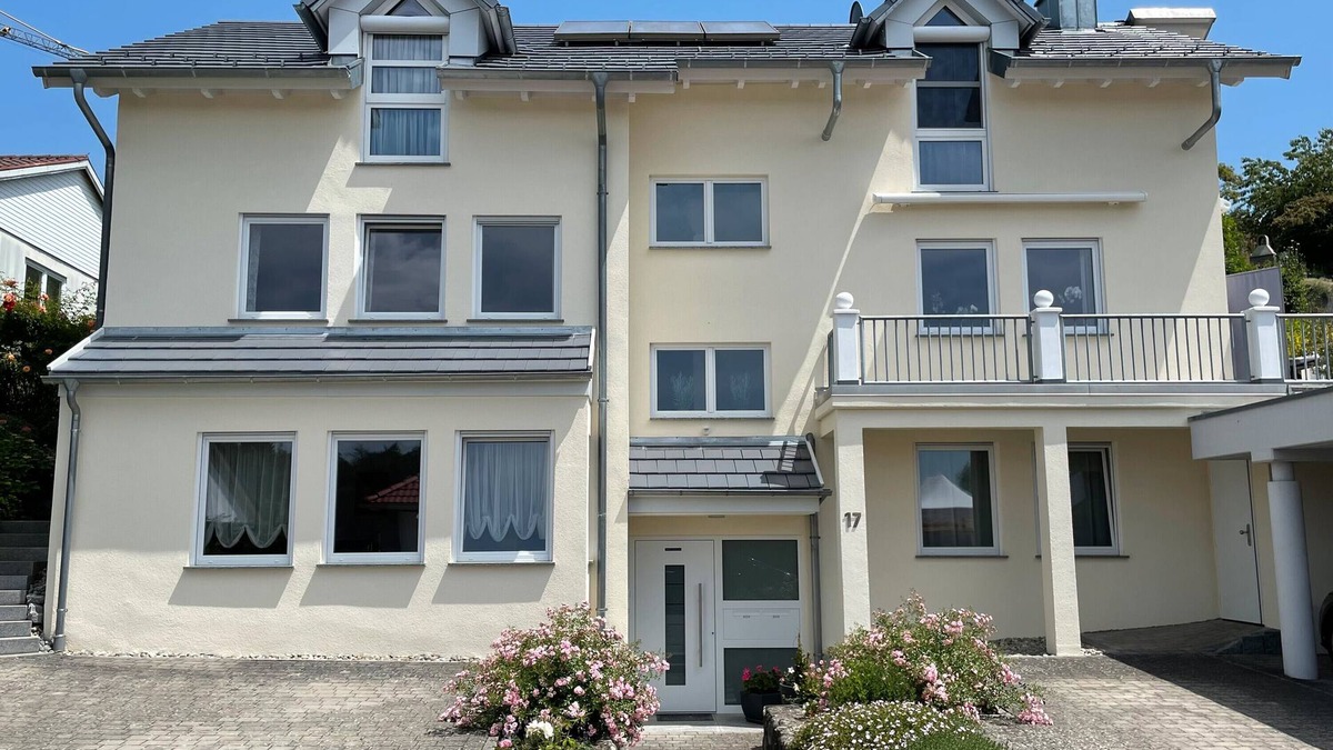 Daisendorf Apartment | Apartment 'Nell' with Private Terrace, Private Garden and Wi-Fi