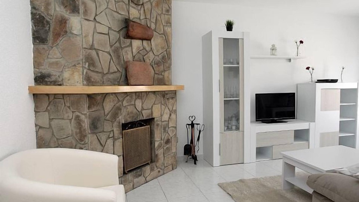 Molinos de Duero Apartment | Apartment next to the Douro in the Sierra de Urbión for 4 people