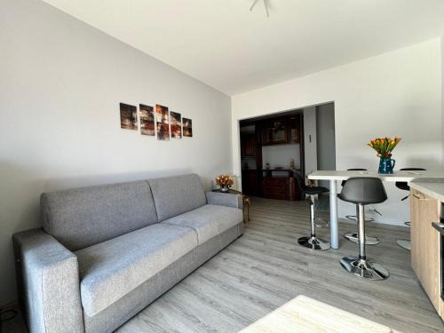 Chatillon Apartment | Apartment NicoCeli
