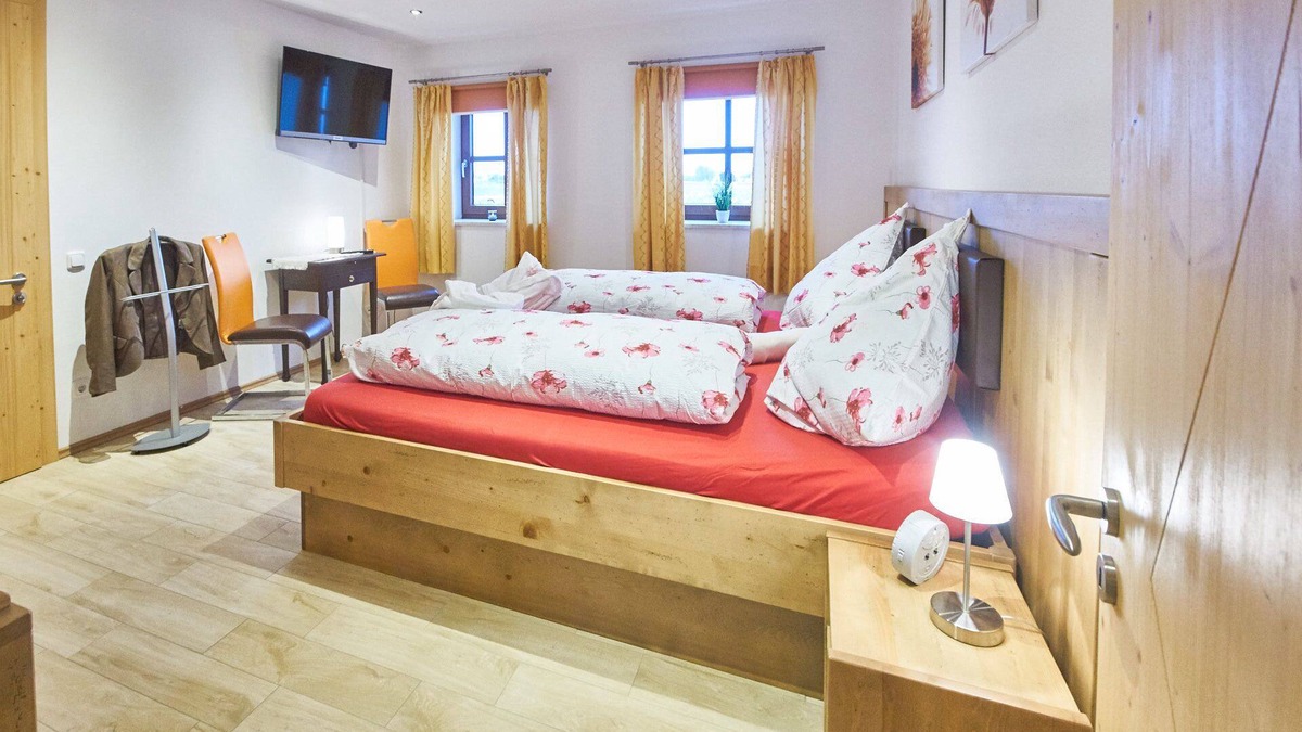 Altotting Apartment | Apartment Oberstadel 52 sqm for 1-4 persons barrier-free