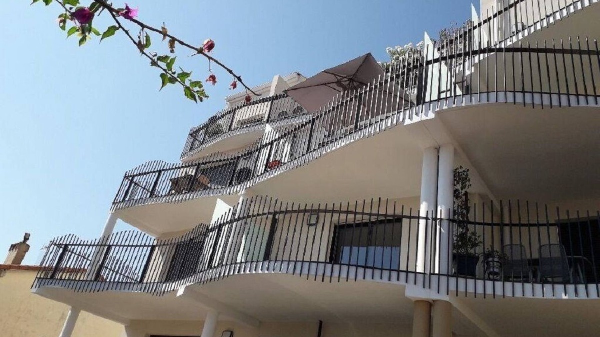 Port-Vendres Apartment | Apartment of 50 m2 for 2 people sea view and port air conditioning parking