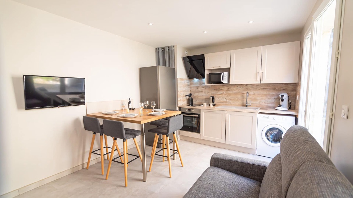 Tulette Apartment | Apartment of standing type Boheme