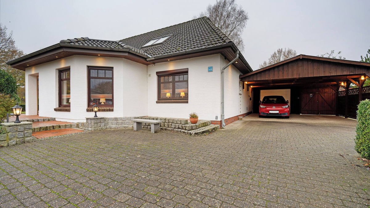 Offenbuttel Apartment | Apartment 'Offenbüttel' with Private Terrace, Shared Garden and Wi-Fi