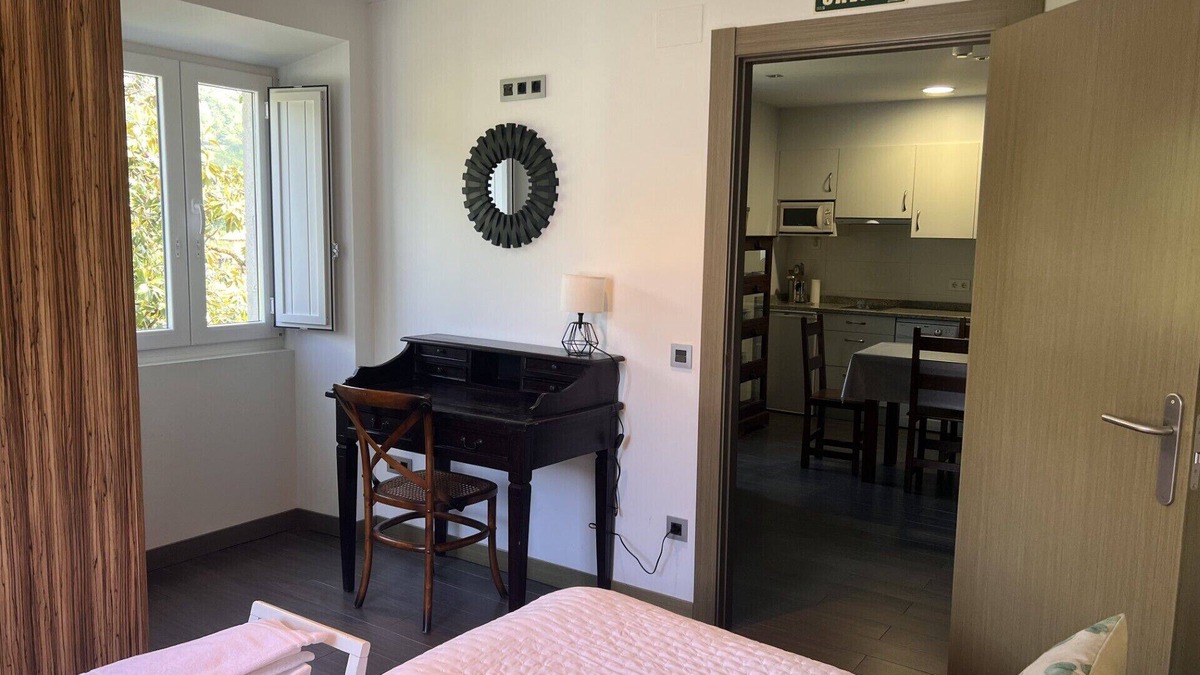 Ituren Apartment | Apartment 'Olentzero' with Mountain View, Wi-Fi and Air Conditioning