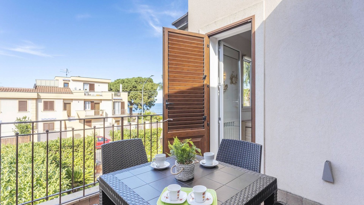 Porticello Apartment | Apartment 'Olimar Home' with Sea View, Wi-Fi and Air Conditioning