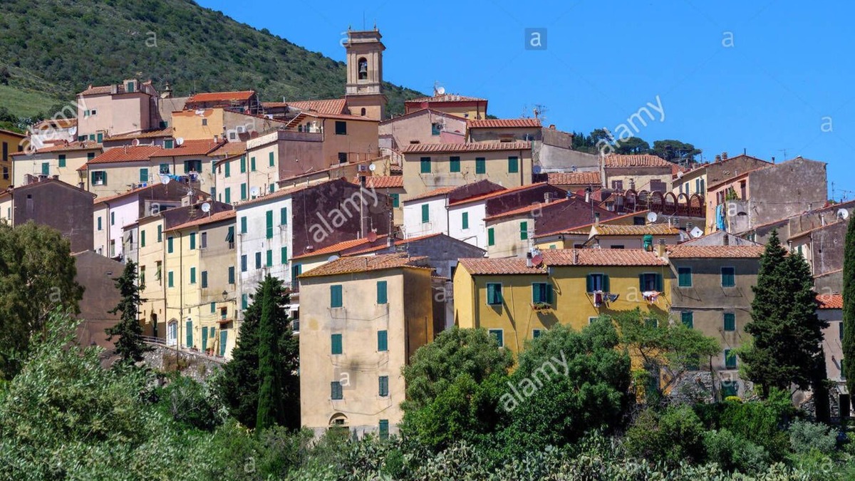 Rio nell'Elba House | Apartment on 2 floors, sleeps 6, kitchen, large terrace, satellite Wifi