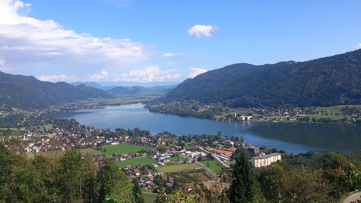 Bodensdorf Apartment | Apartment on Lake Ossiach, free entry to the lido, apartment for