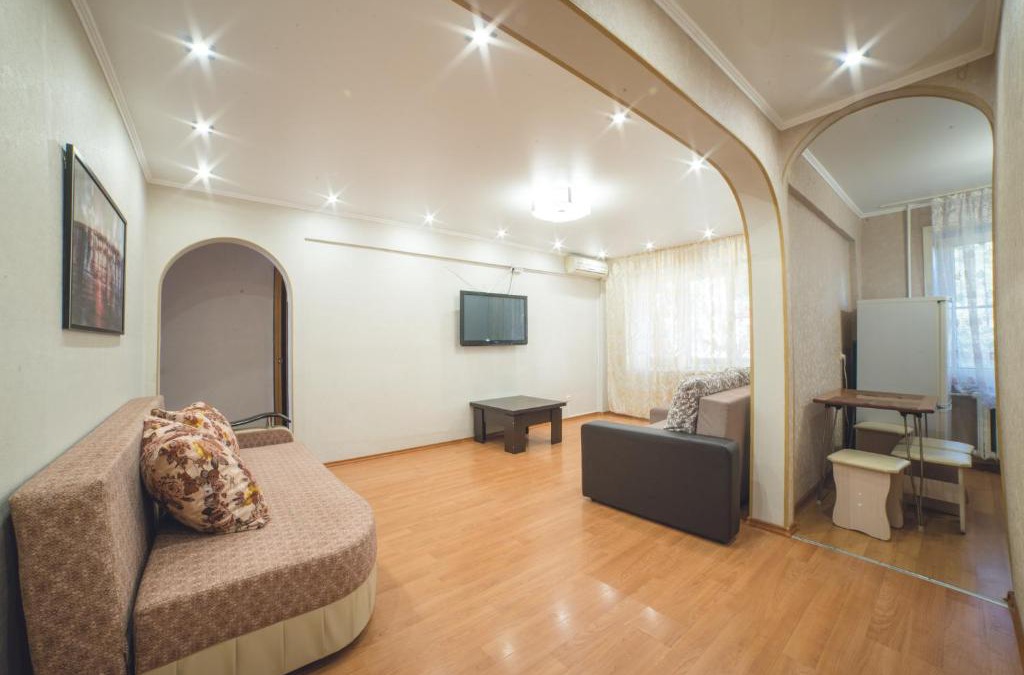 Leninskiy rayon Apartment | Apartment on Savushkina 22