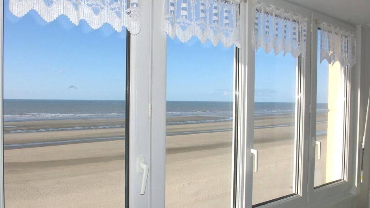 Bray-Dunes Apartment | Apartment on sea dyke