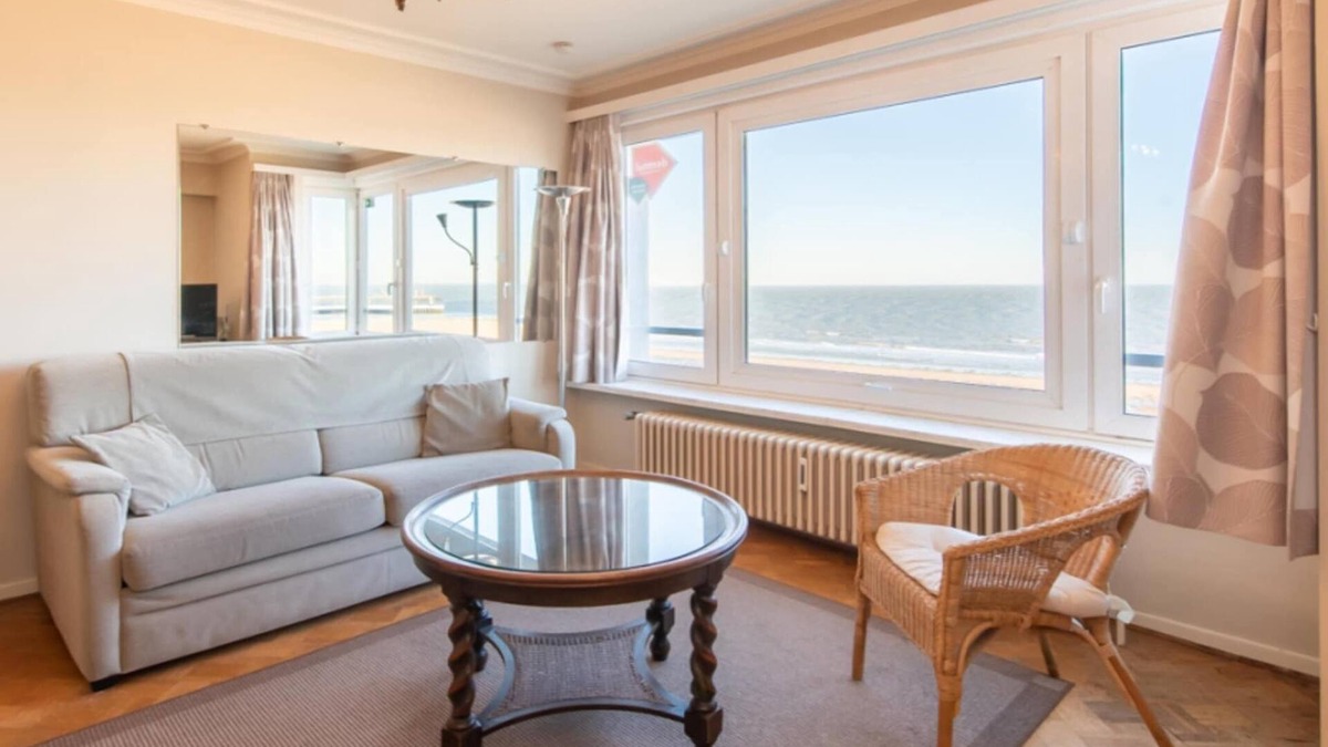 Mariakerke Apartment | Apartment on Seafront near Casino