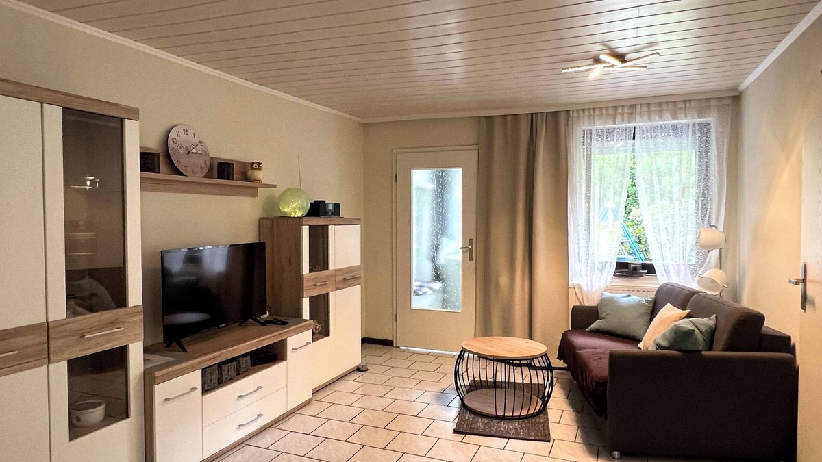 Region Hannover District Apartment | Apartment on Steinhuder Meer - near `Alte Moorhütte`