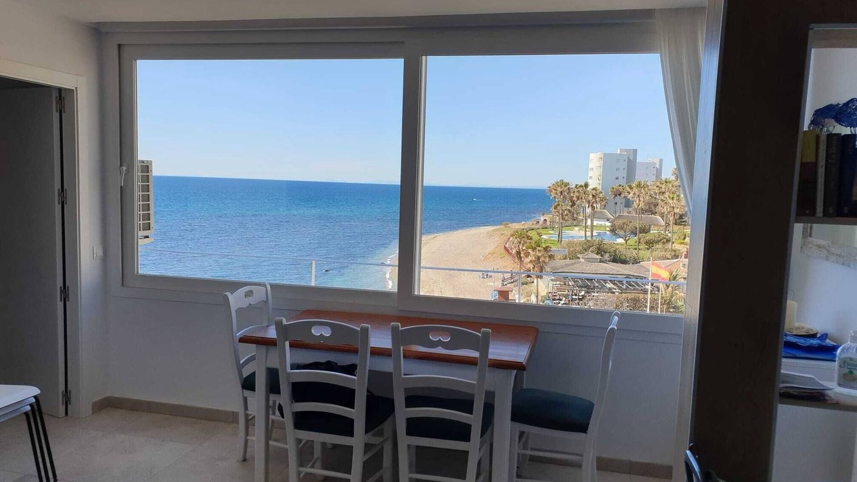 Sitio de Calahonda Apartment | APARTMENT ON THE SHORE OF CALAHONDA, fully equipped (no extras to pay)