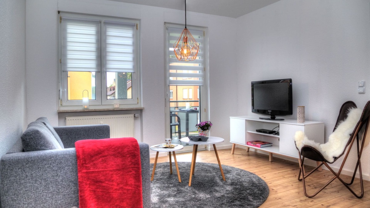 Weil am Rhein Apartment | Apartment only 900 meters from the CH border. Close to Basel & France