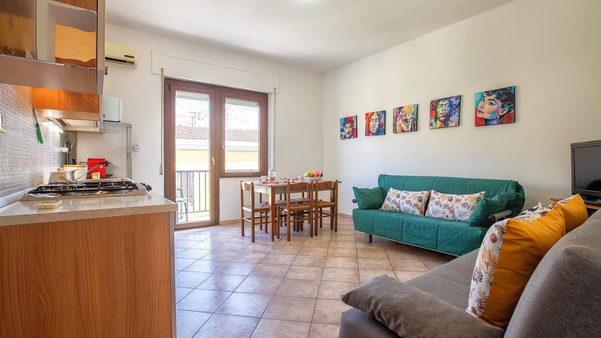 Porto Torres Apartment | Apartment 'Petronia' with Balcony and Wi-Fi