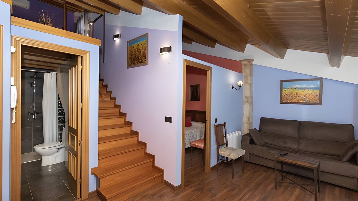 Daroca Apartment | Apartment 'Petronila' with Wi-Fi and Air Conditioning
