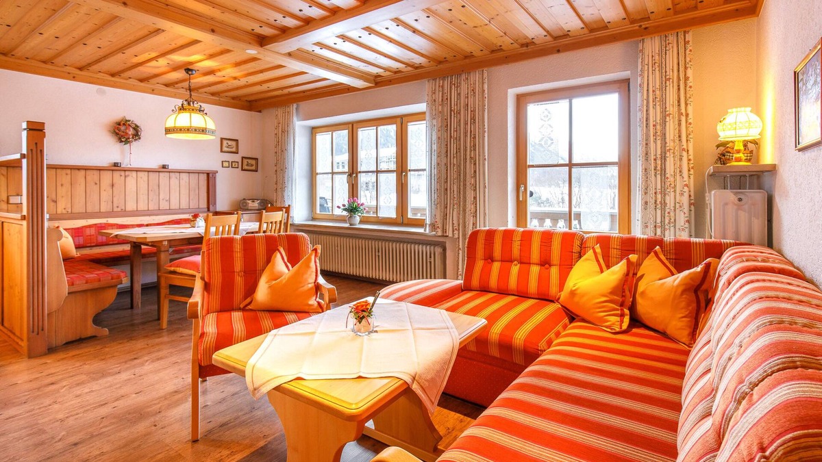 Sankt Valentin Apartment | Apartment Rauschberg 67sqm, balcony, kitchenette, 2 bedrooms, 1 living room