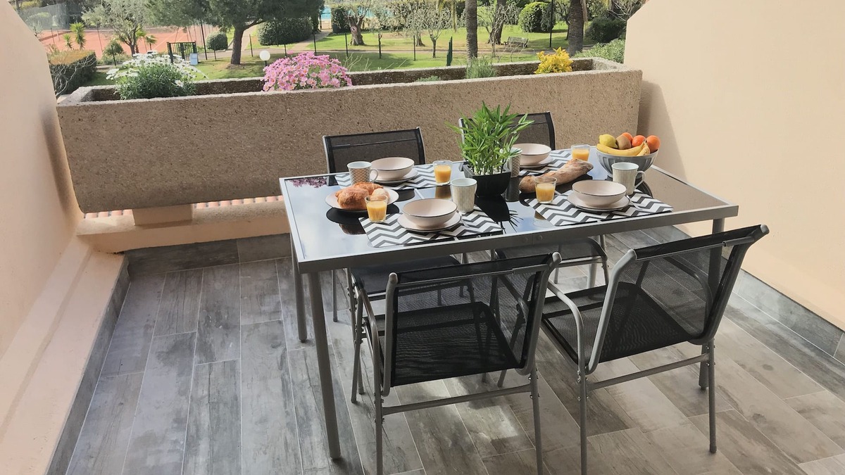 Plaine de la Brague Apartment | Apartment renovated, air conditioning, sea view, swimming pools, tennis