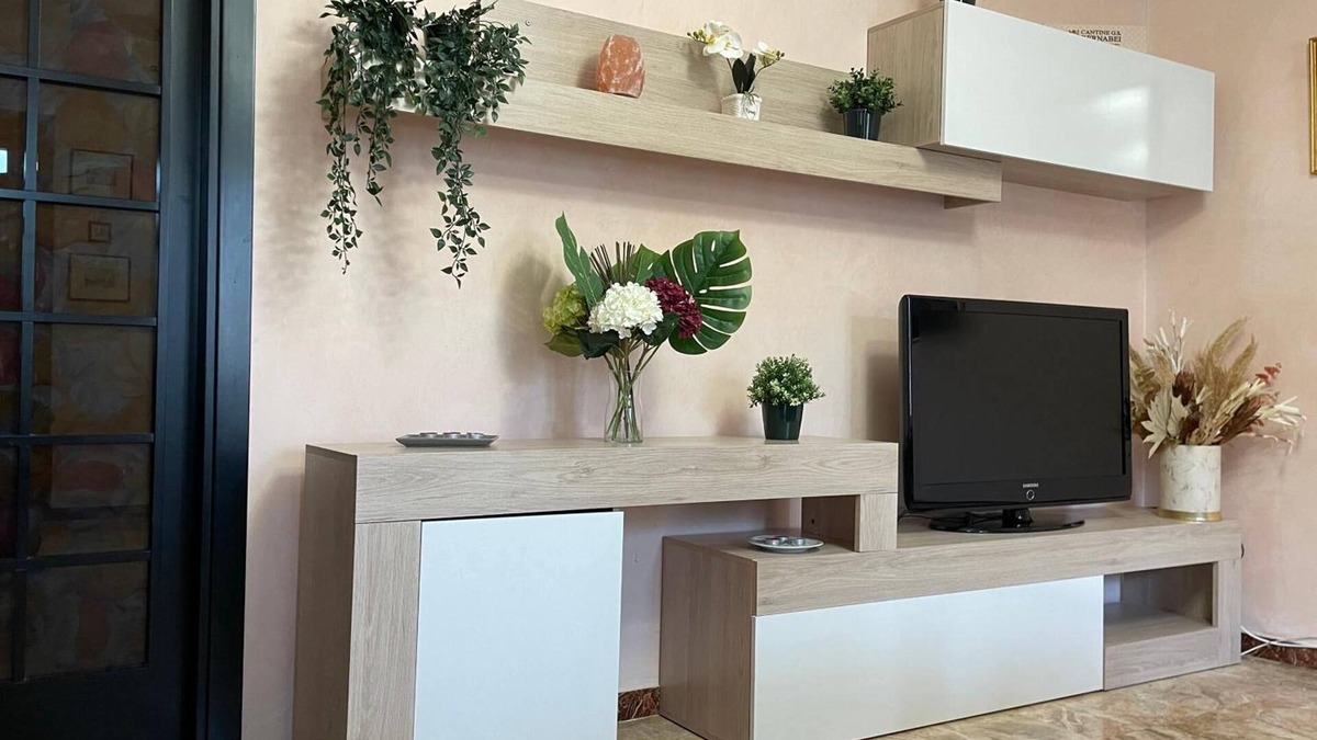 Galzignano Terme Apartment | Apartment 'Residence Magnolia' with Private Terrace, Wi-Fi and Air Conditioning