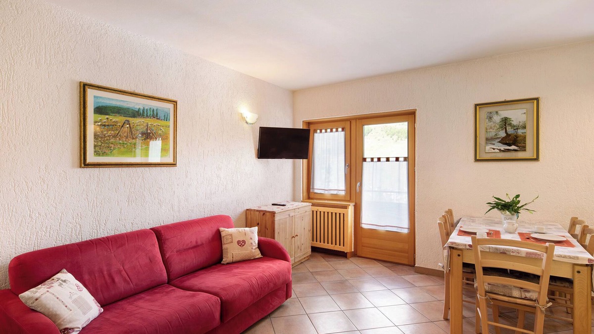Teola Apartment | Apartment Residence Attila Panorama with Mountain View, Balcony & Wi-Fi