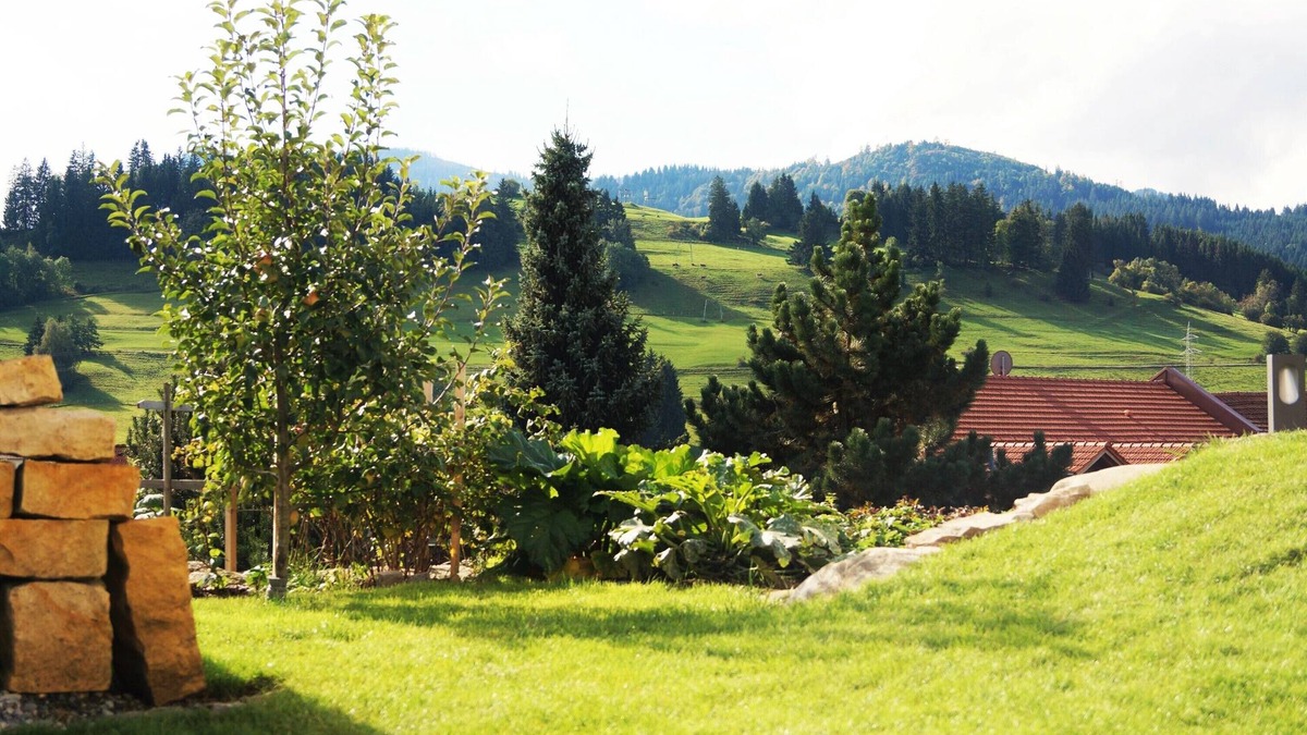 Wertach Apartment | Apartment/Room * AMBIENTE * in WERTACH - HOLIDAY WITH OUTLOOK !