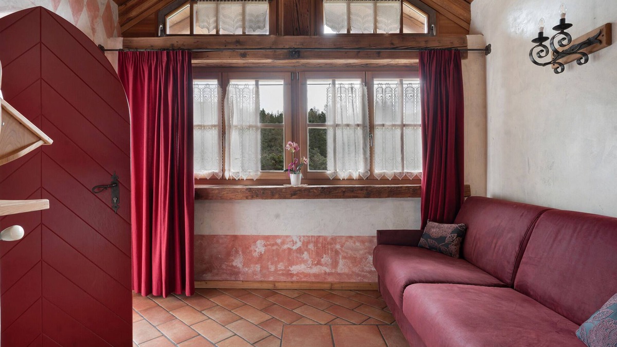 Coredo Apartment | Apartment 'Royal Gala' with Mountain View, Shared Garden and Wi-Fi