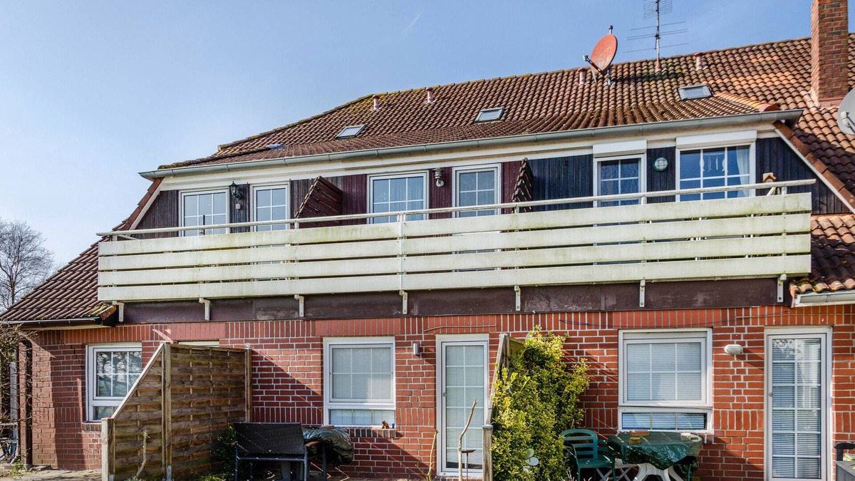 Jaderaltendeich Apartment | Apartment 'Ruheinsel' with Shared Terrace, Shared Garden and Balcony