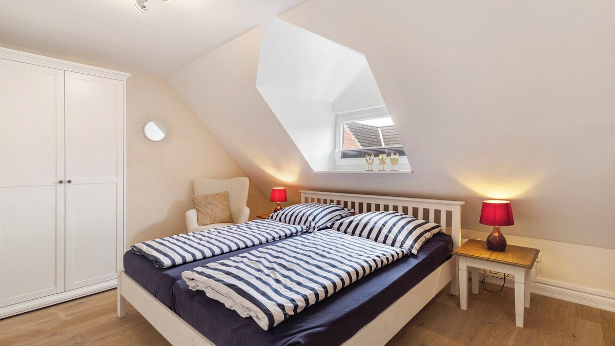 Glueckstadt Apartment | Apartment 'Sabines Ferienwohnung' with Wi-Fi