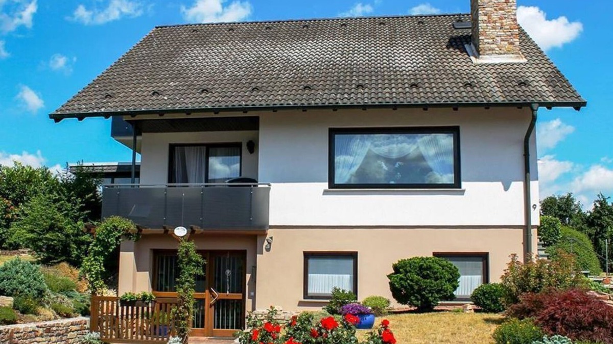 Staudernheim Apartment | Apartment Schappert - apartment/apartment, shower, toilet