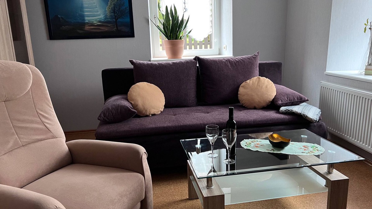 Oflingen Apartment | Apartment 'Schmidt' with Private Garden and Wi-Fi
