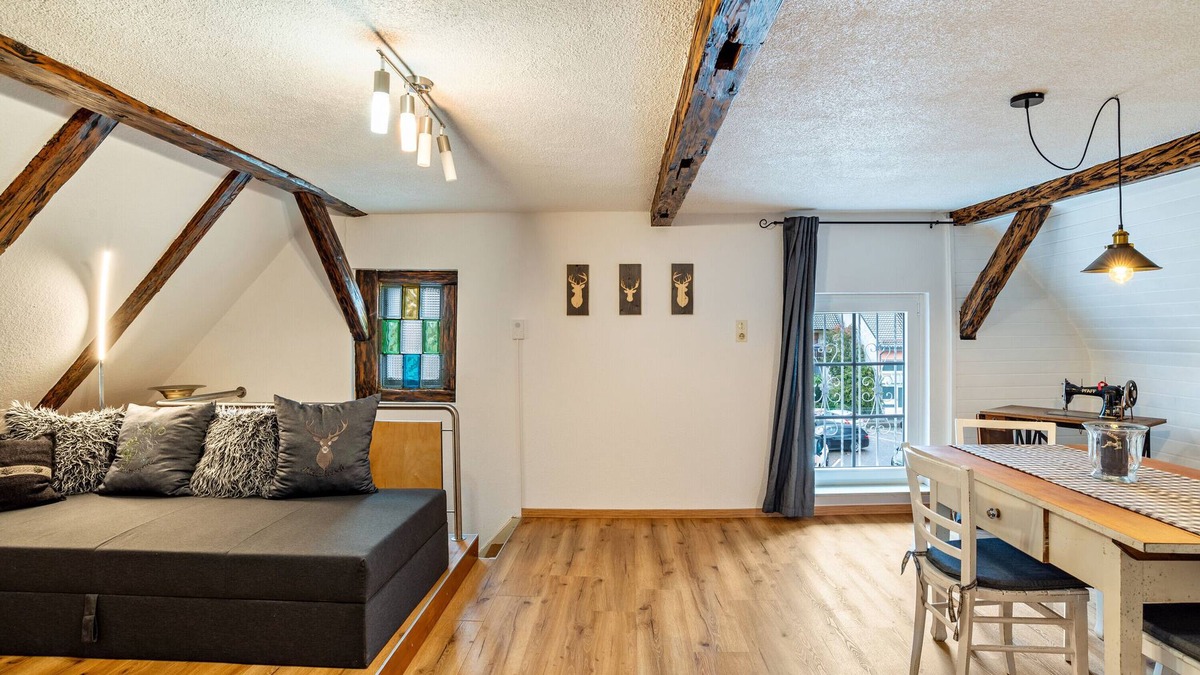 Buhl Apartment | Apartment 'Schwarzwaldtani - Städtle' with Wi-Fi and Air Conditioning