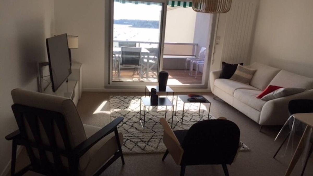 Dinard Apartment | Apartment sea view near promenade clair de lune center