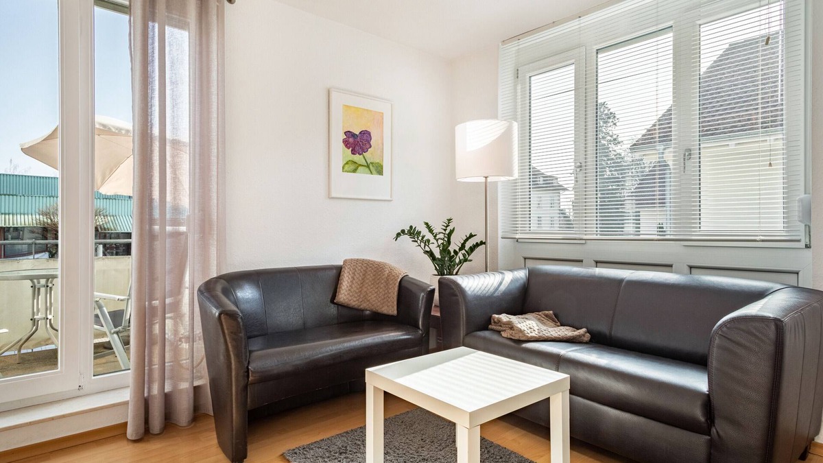 Langenargen Apartment | Apartment 'Seeliebe' with Balcony and Wi-Fi