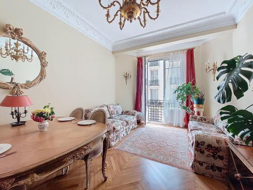 Thiers Apartment | Apartment Semiramis by Interhome