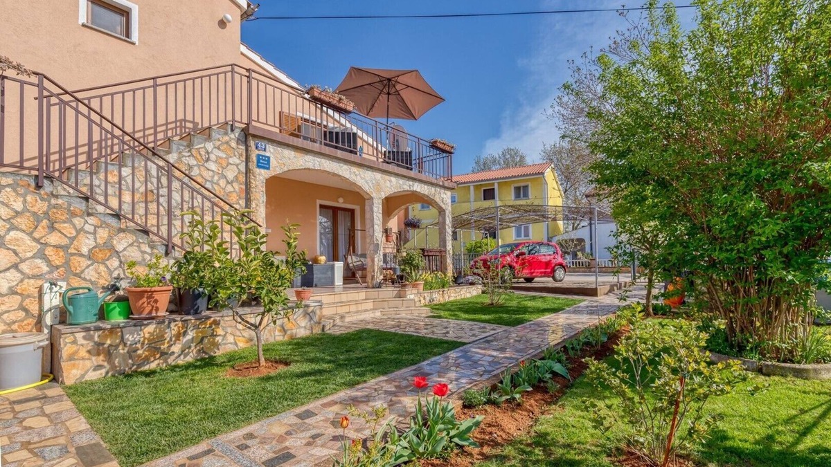 Cancini Apartment | Apartment Slavko Cancini with Balcony