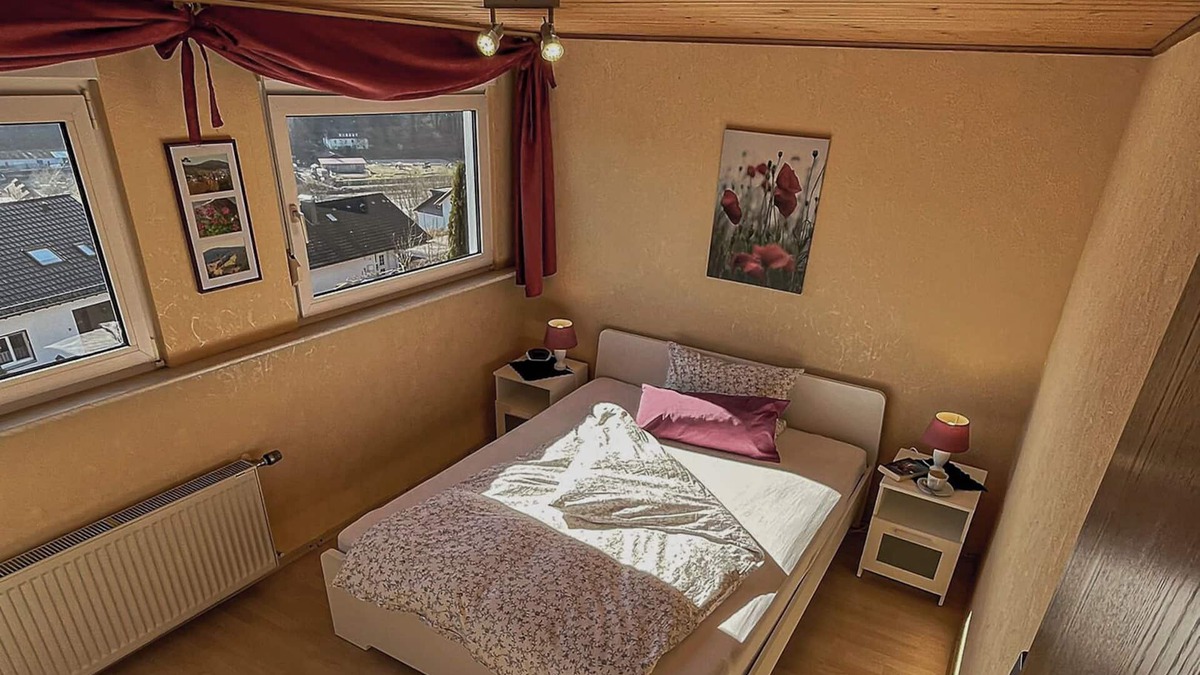 Bad Laasphe Apartment | Apartment Smuda (70sqm) with two double rooms