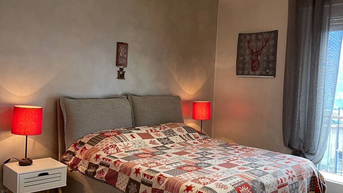 Saint-Vincent Apartment | Apartment 'Solange Saint Vincent' with Mountain View and Balcony