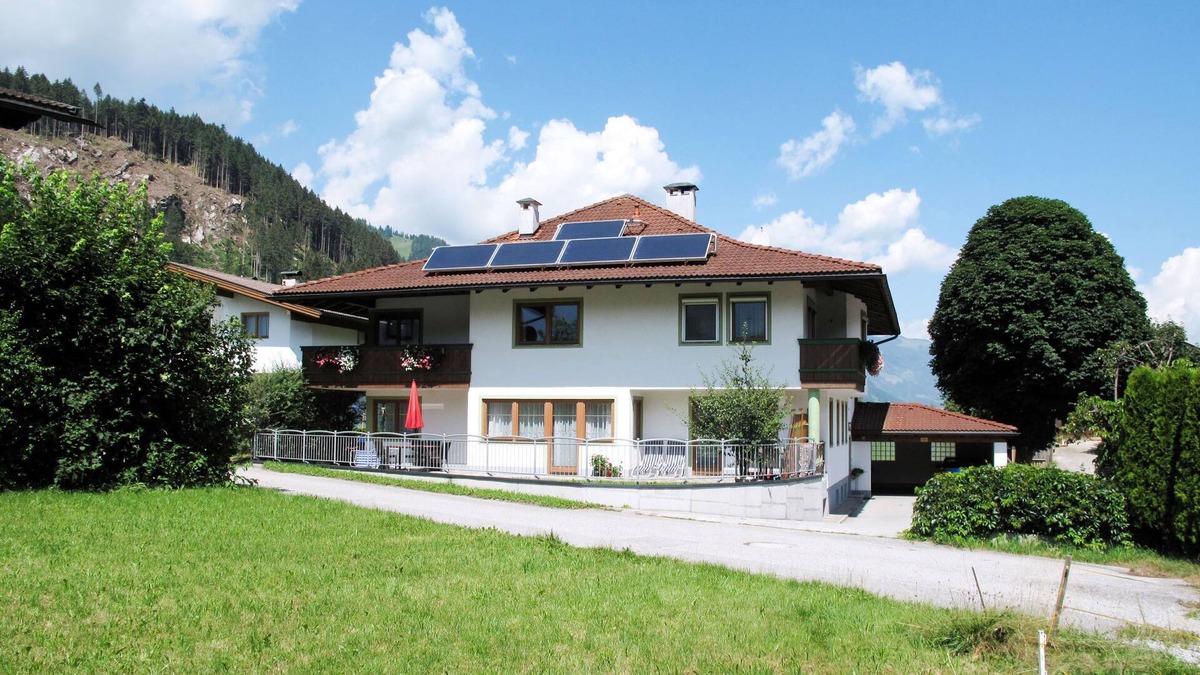 Zillertal Apartment | Apartment Sonne by Interhome