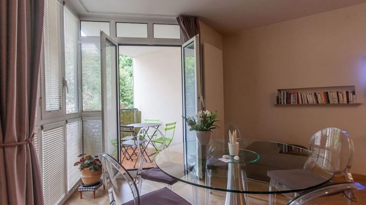 Aix-en-Provence Historic Centre Apartment | Apartment standing 50m2, asc, park and terrace in the historic center of Aix
