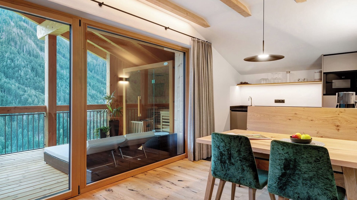 San Cipriano Apartment | Apartment 'Striona' with Mountain View, Shared Terrace and Wi-Fi