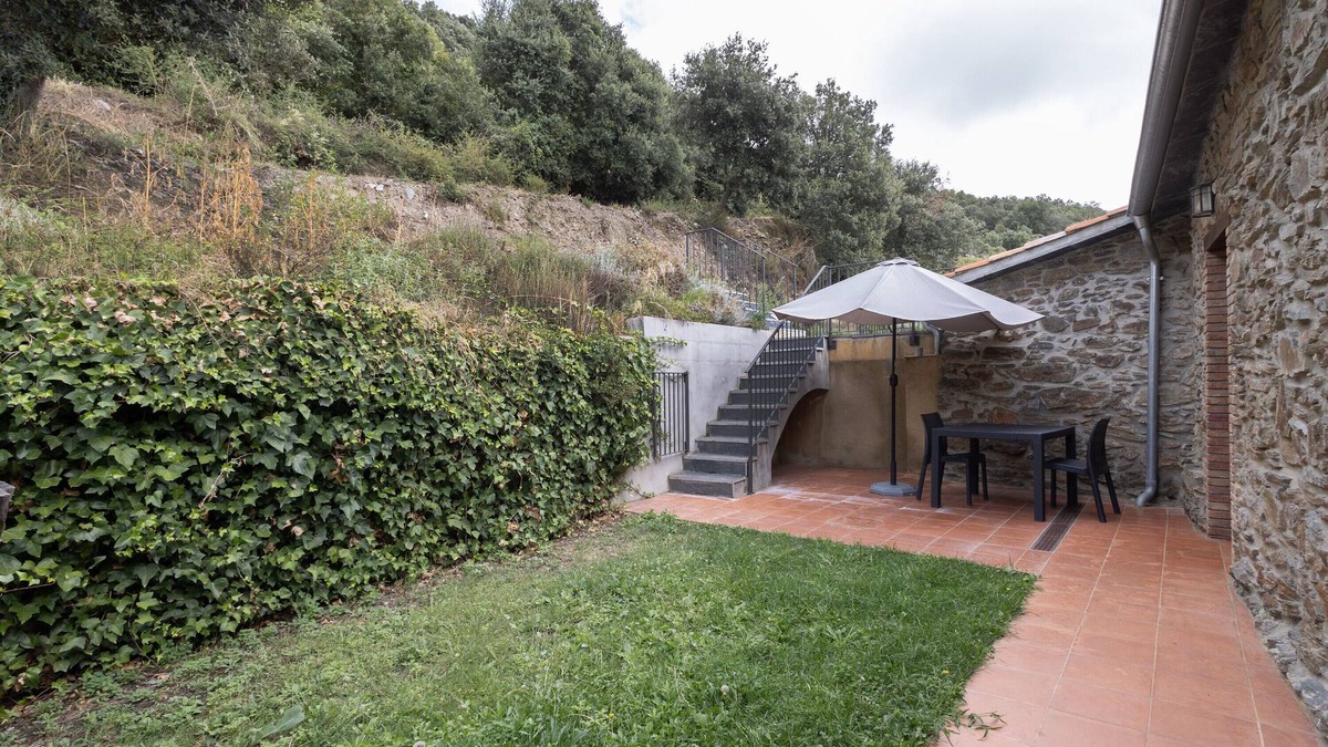 Fogars de Montclus Apartment | Apartment 'Suite 2' with Mountain View, Wi-Fi and Air Conditioning