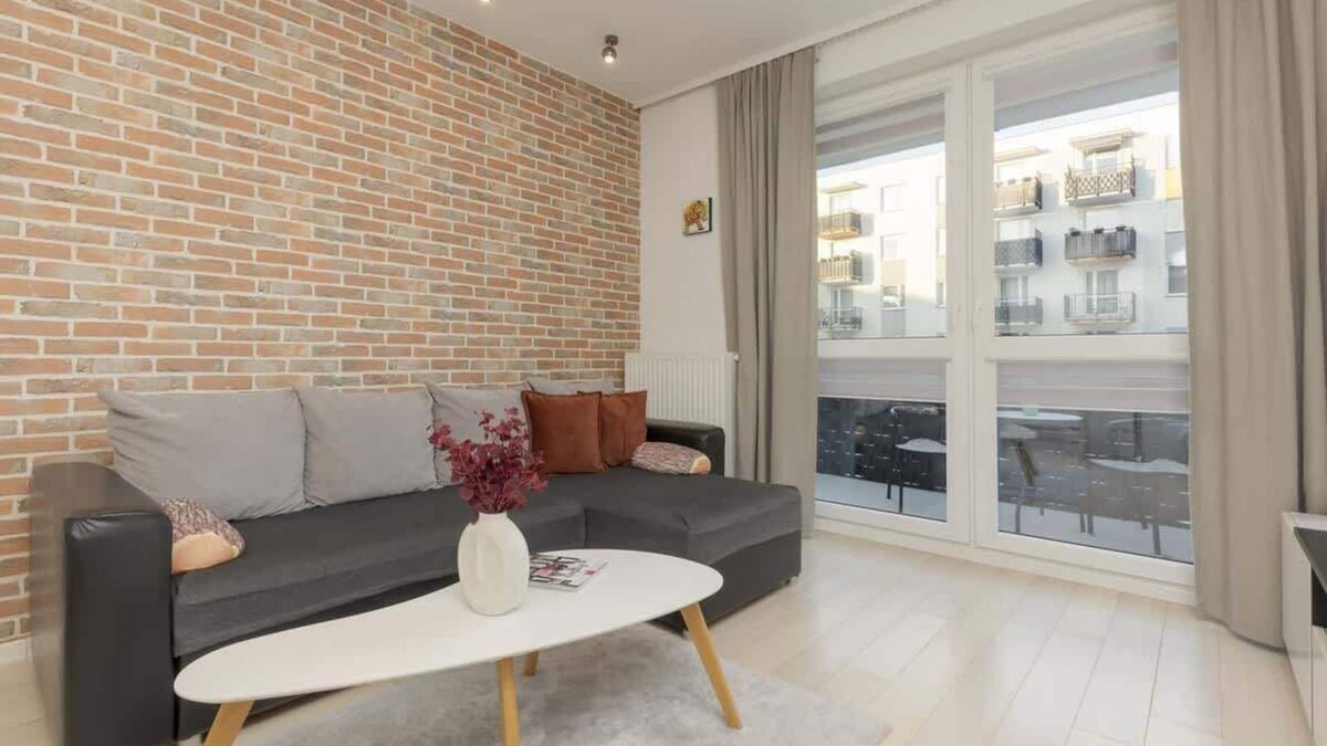 Wlochy Apartment | Apartment | Subtle Colors | Balcony | Warsaw