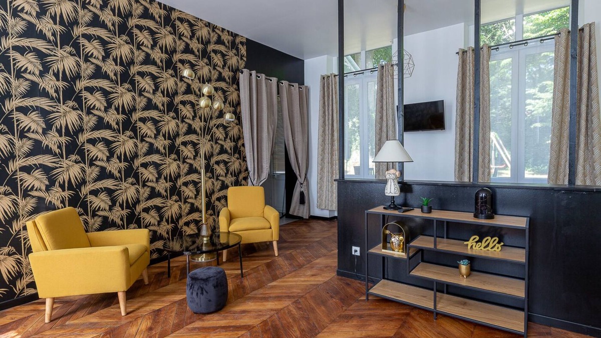 Saint-Quentin Apartment | Apartment-Suite-Ensuite-Terrace