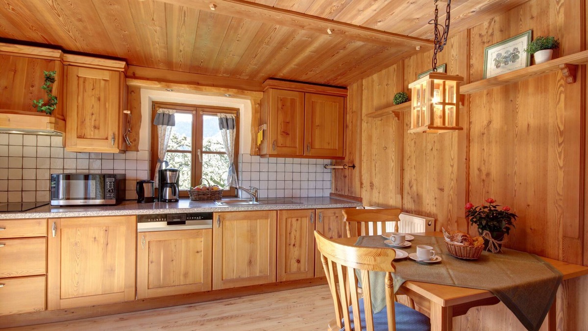 Kreuzfeld Apartment | Apartment Teisenberg for 2 persons with balcony, 45 sqm, n.k.